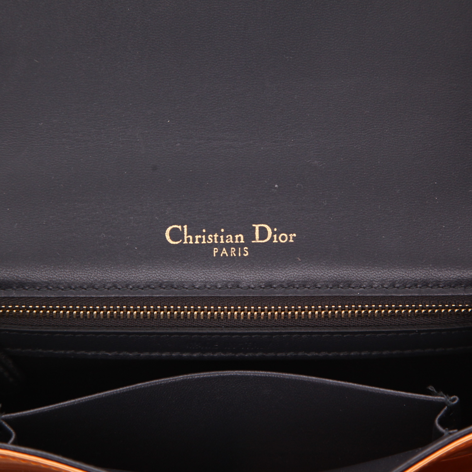 Dior  Diorama shoulder bag  in metallized copper leather cannage - Detail D2