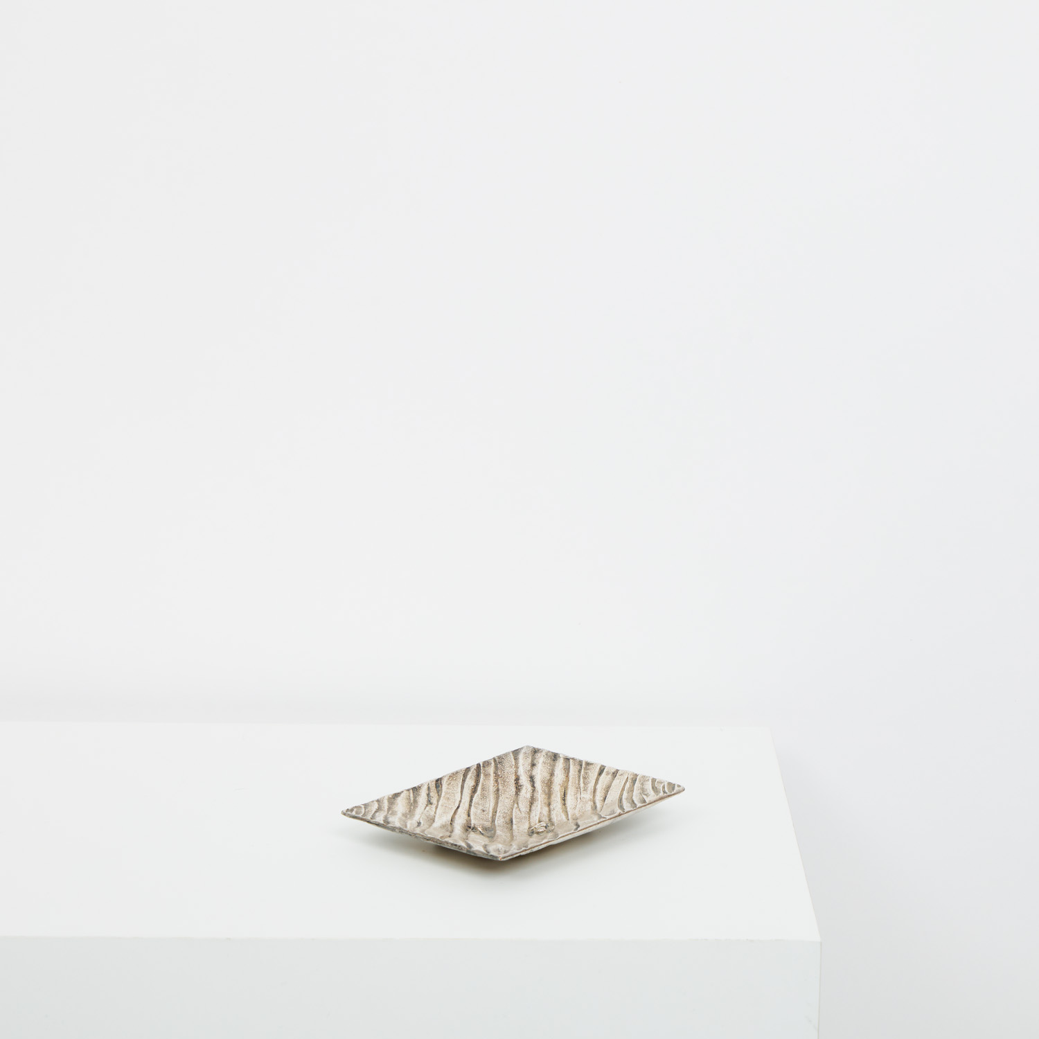 Vide-poche - le modèle créé vers 1940 Vide-poche - le modèle créé vers 1940