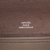 Hermès  Kelly - Clutch pouch  in grey ostrich leather - Detail D2 thumbnail