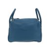 Bolso de mano Hermès  Lindy 30 cm en cuero togo azul - Detail D4 thumbnail