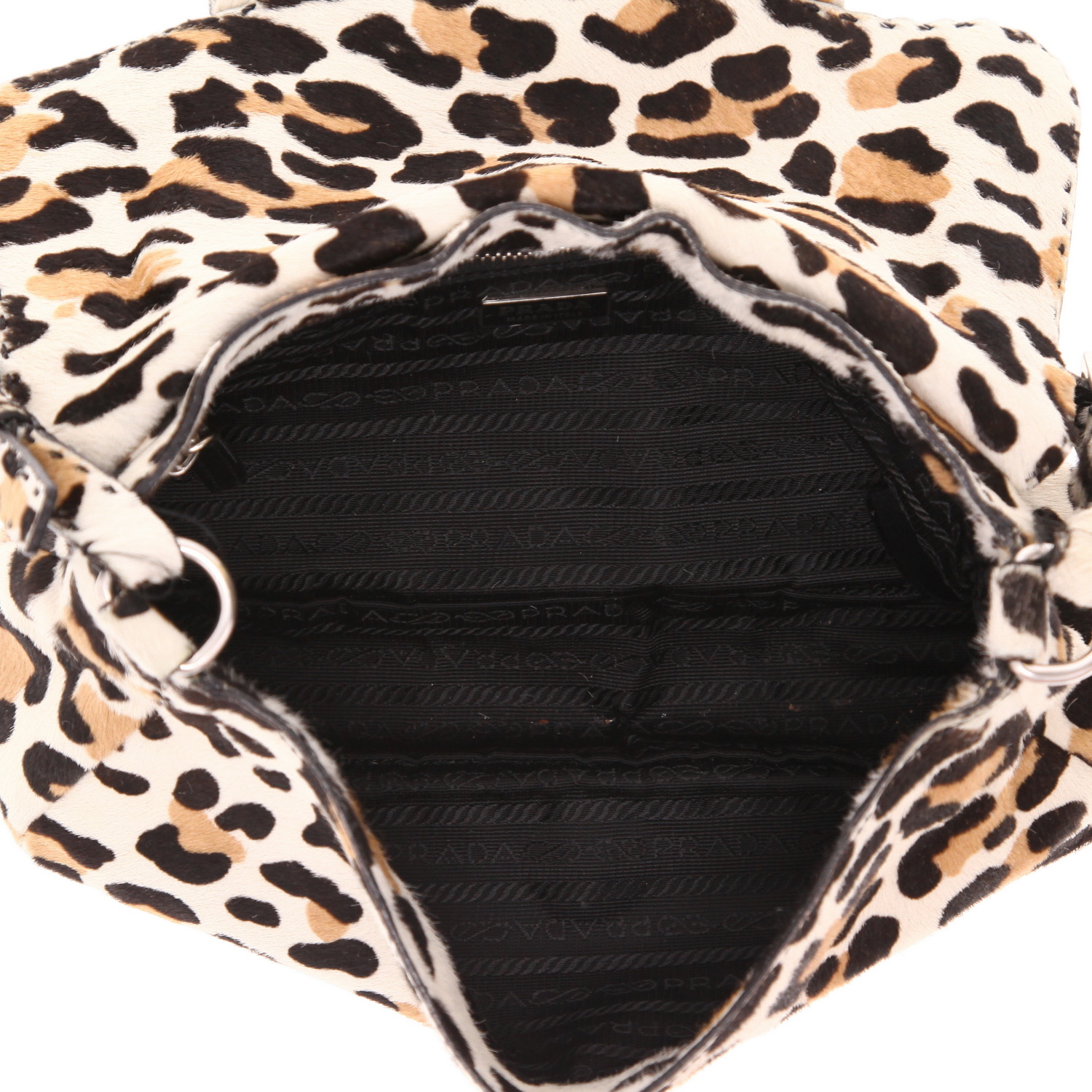 Prada handbag in brown, beige and black foal - Detail D3