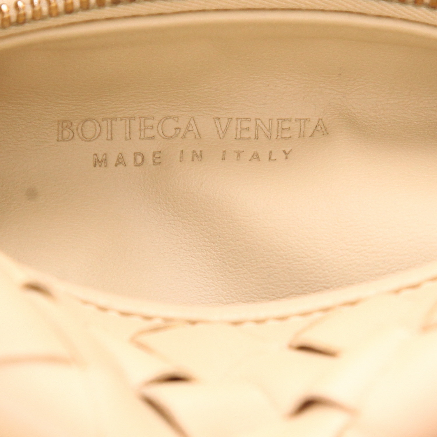 Sac à main Bottega Veneta Jodie mini en cuir intrecciato beige - Detail D2