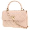 Bolso bandolera Chanel  Trendy CC en cuero acolchado rosa - 00pp thumbnail