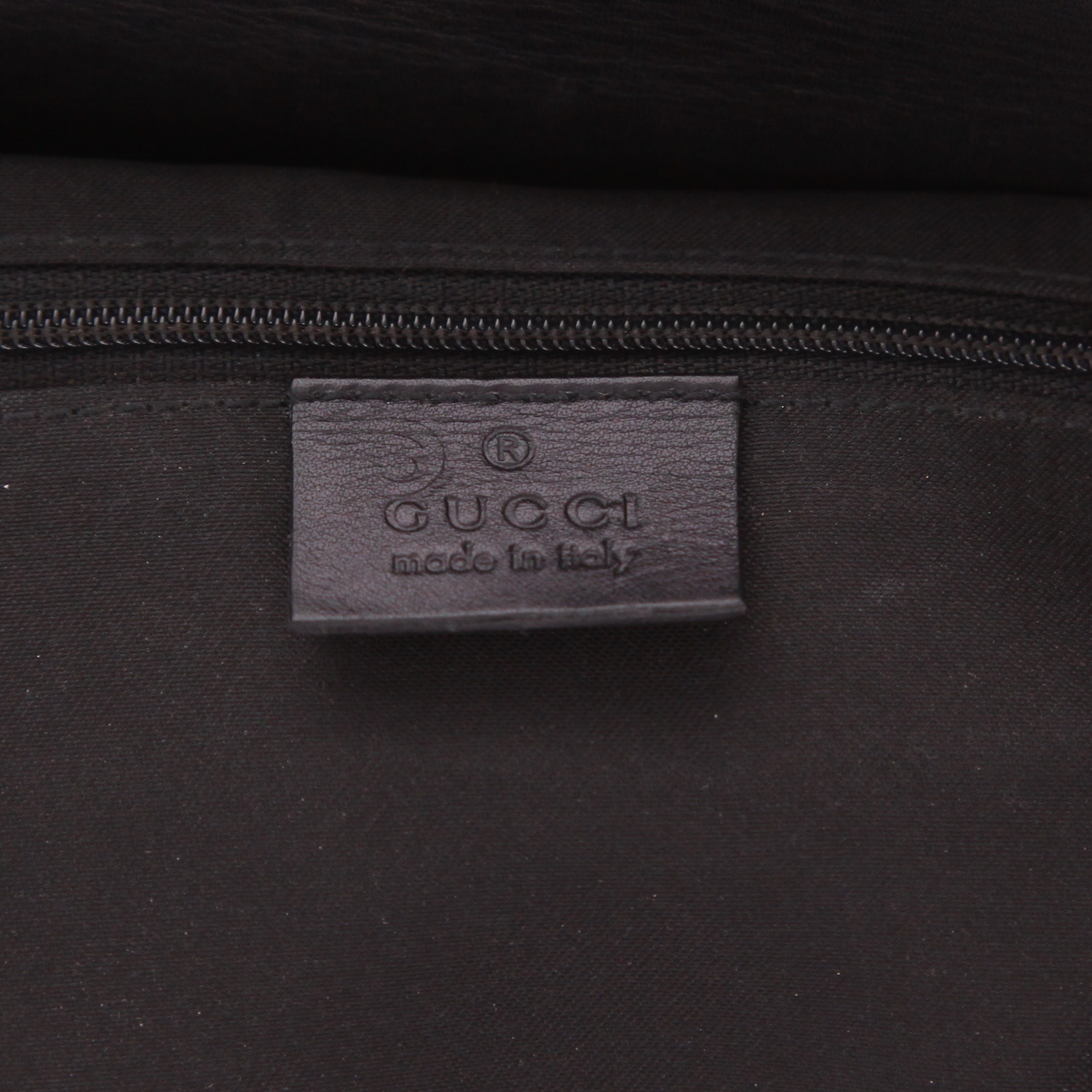 Bolso de mano Gucci  Diana en cuero negro - Detail D2