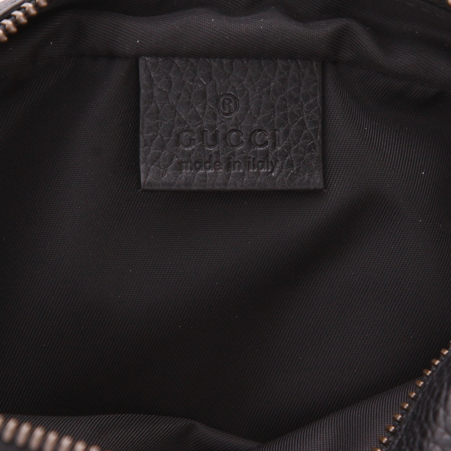 Gucci  Soho Disco shoulder bag  in black grained leather - Detail D2