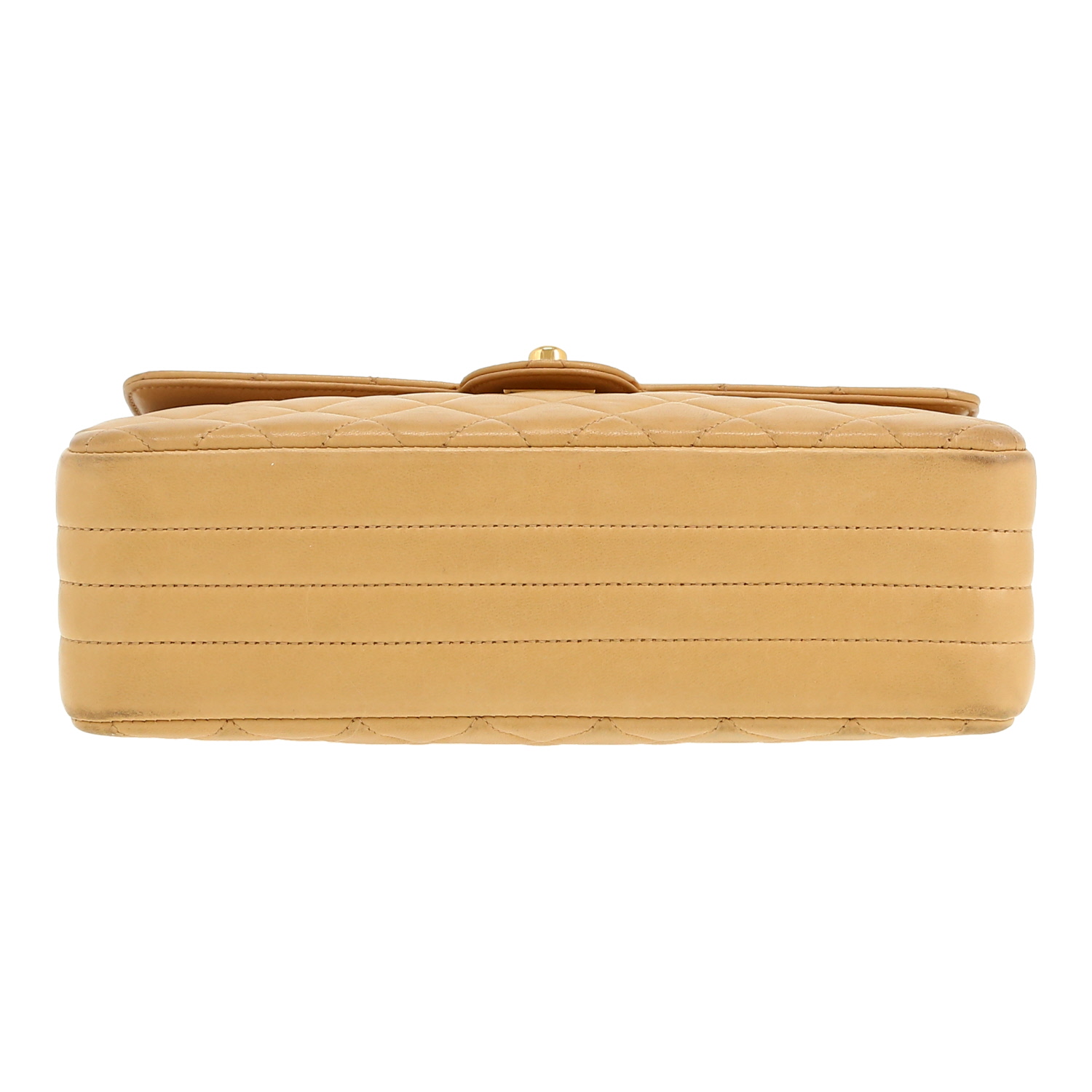 Bolso de mano Chanel  Timeless en cuero acolchado beige - Detail D1