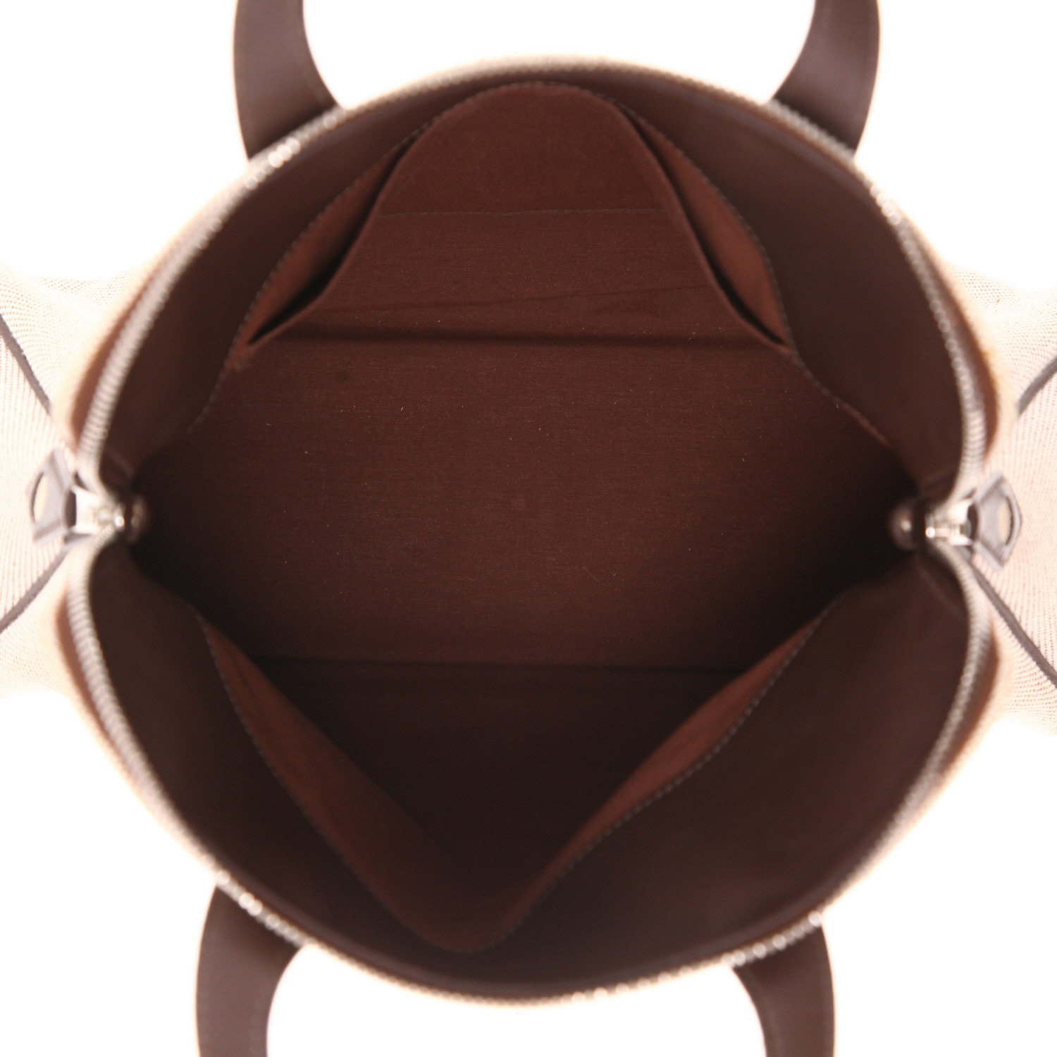 Bolso de mano Hermès Heeboo en lona beige y cuero marrón - Detail D3