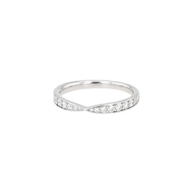 Alianza Tiffany 
Co Harmony de platino y diamantes