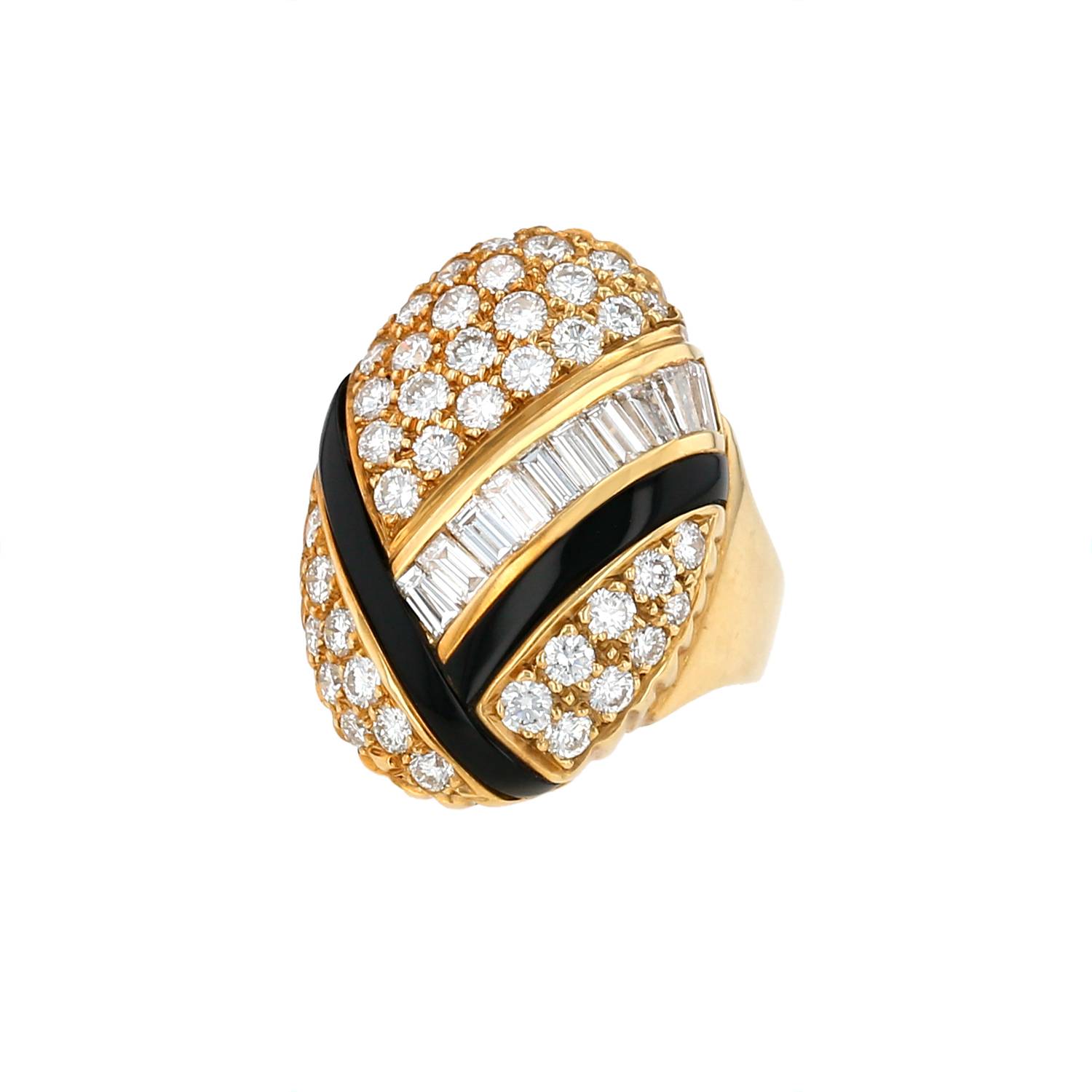 Bague années 80 Vintage  en or jaune, onyx et diamants