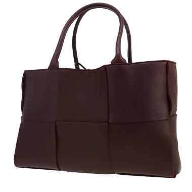 Bottega Veneta  Arco shopping bag  in burgundy intrecciato leather
