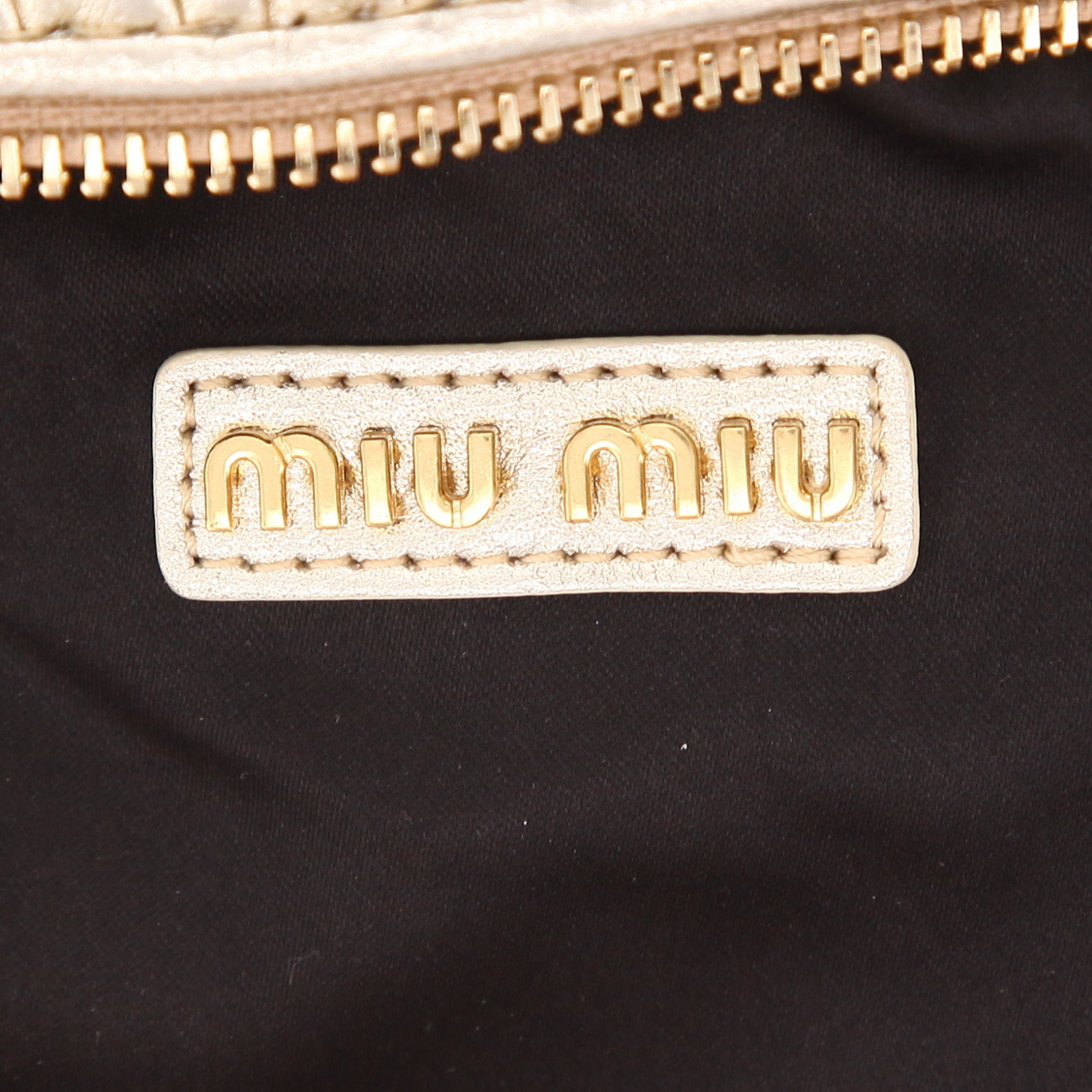 Miu Miu  Miu Wander small model  shoulder bag  in gold braided leather - Detail D2