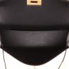 Hermès  Kelly 20 cm shoulder bag  in black epsom leather - Detail D3 thumbnail