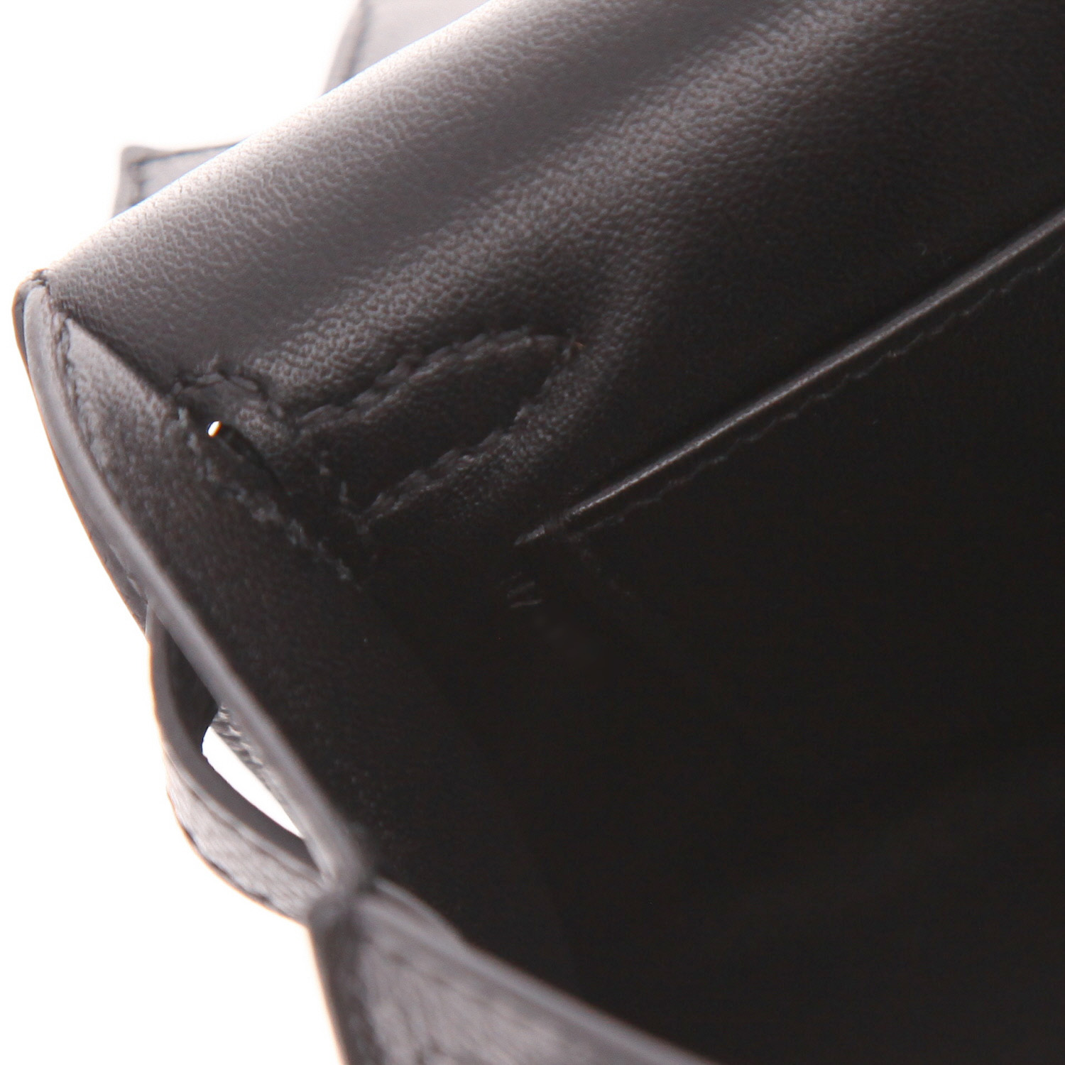 Hermès  Kelly 20 cm shoulder bag  in black epsom leather - Detail D4