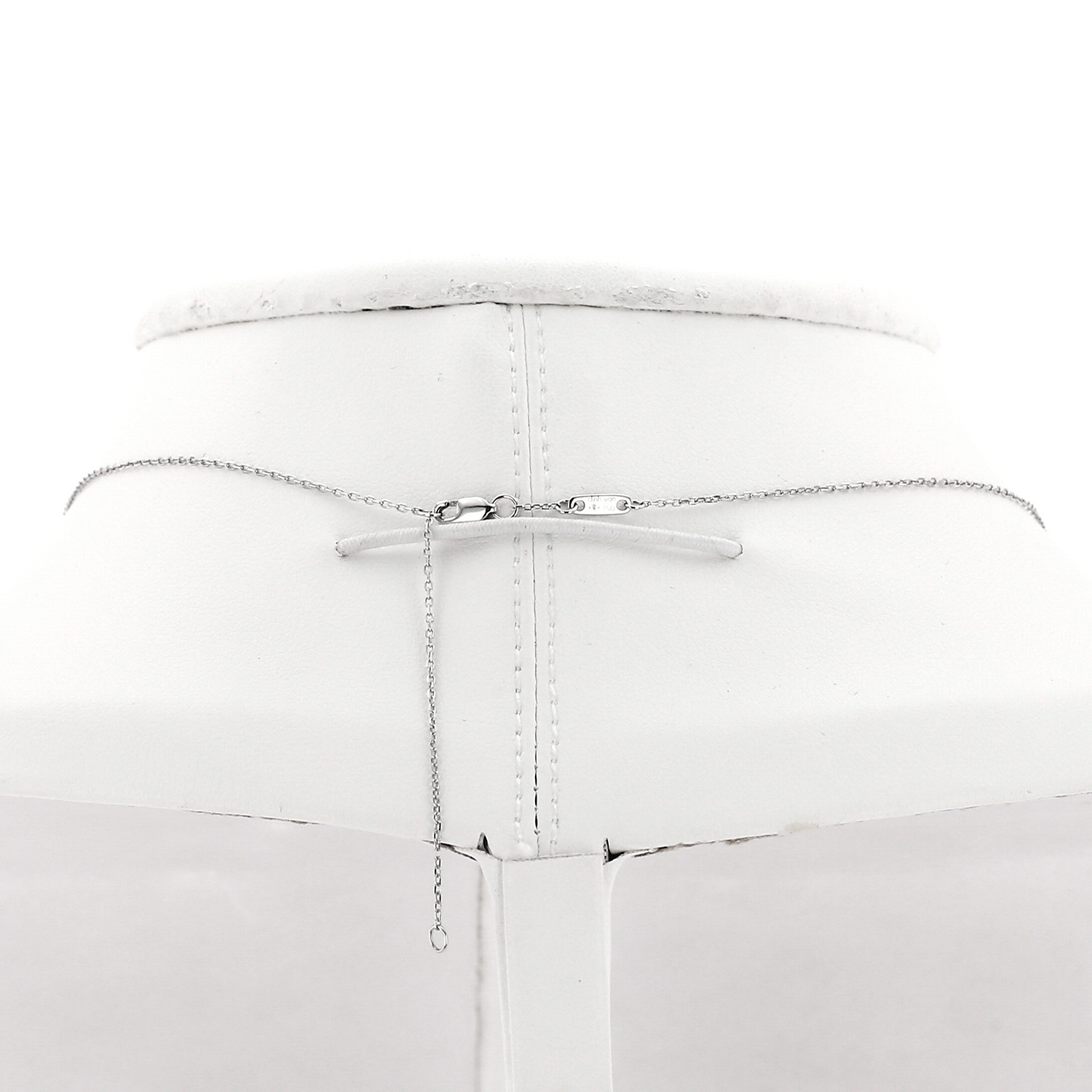 Dinh Van Cube medium model necklace in white gold and diamond - Detail D4