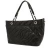 Chanel   shopping bag  in black quilted leather - 00pp thumbnail