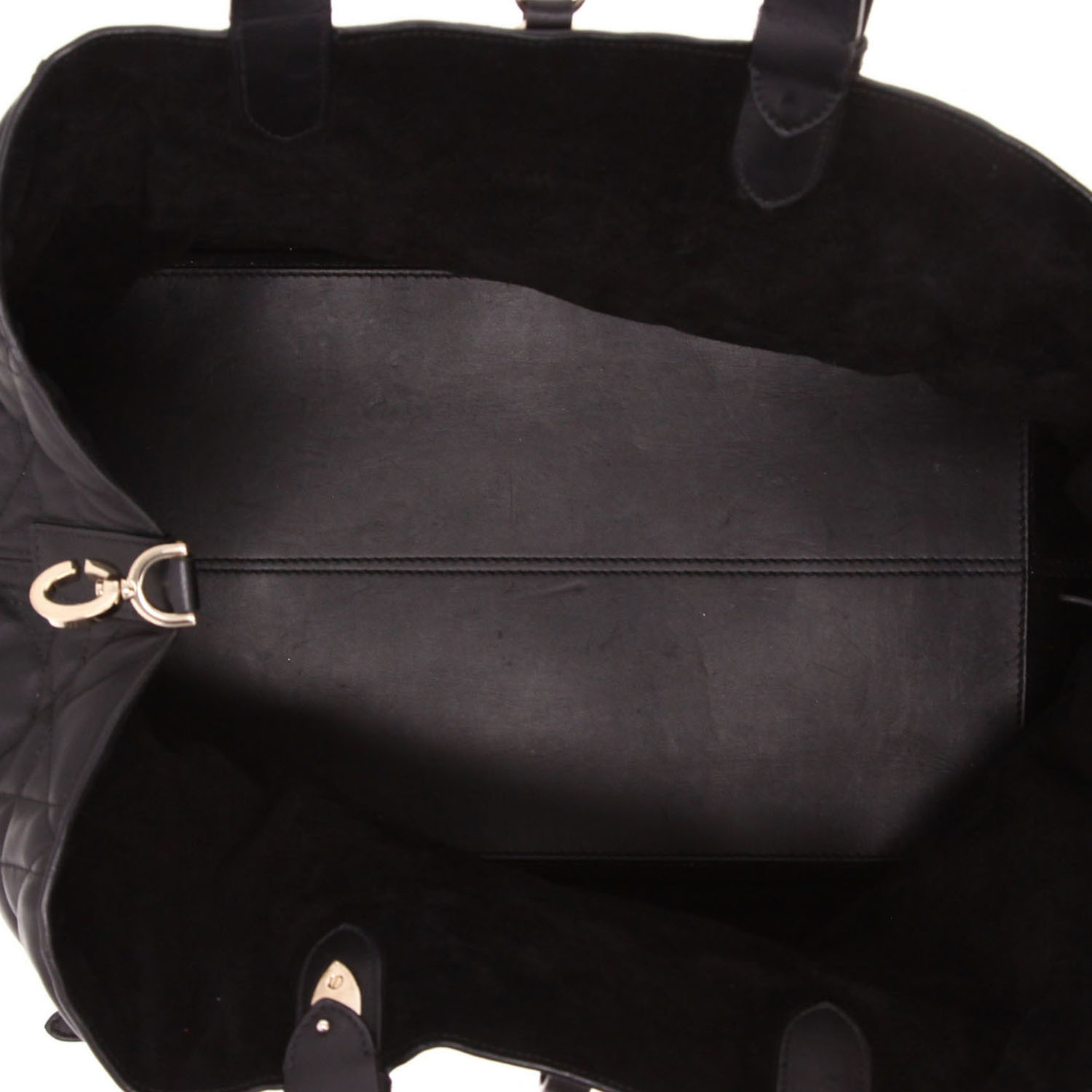 Bolso de mano Dior  Toujours en cuero acolchado negro - Detail D3