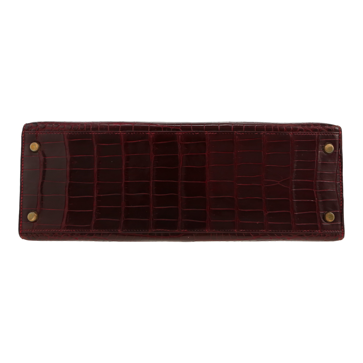 Hermès  Kelly 32 cm handbag  in burgundy crocodile - Detail D1