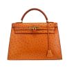 Bolso de mano Hermès  Kelly 32 cm en avestruz color oro - 360 thumbnail