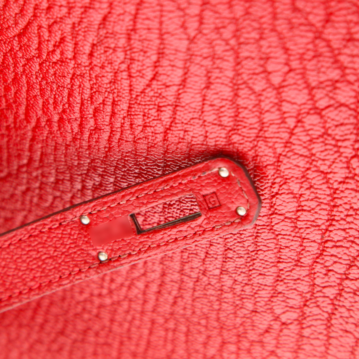 Bolso de mano Hermès  Kelly 35 cm en cabra roja - Detail D4