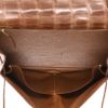 Hermès  Kelly 28 cm handbag  in Beige Ficelle crocodile - Detail D3 thumbnail