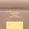 Bolso de mano Hermès  Kelly 32 cm en cuero togo marrón etoupe - Detail D2 thumbnail