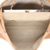 Bolso de mano Fendi  Peekaboo modelo grande  en cuero beige - Detail D3 thumbnail