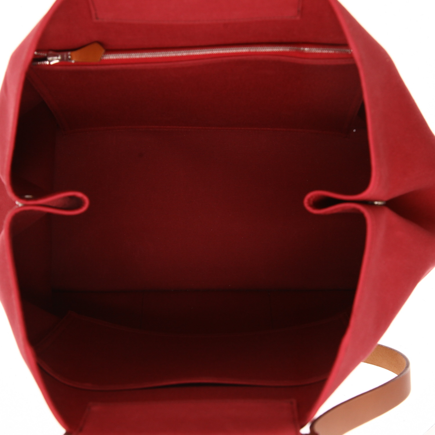 Shopping bag Hermès Cabag in tela rossa e mucca Hunter marrone - Detail D3