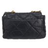 Chanel  19 large model  shoulder bag  in navy blue quilted leather - Detail D4 thumbnail