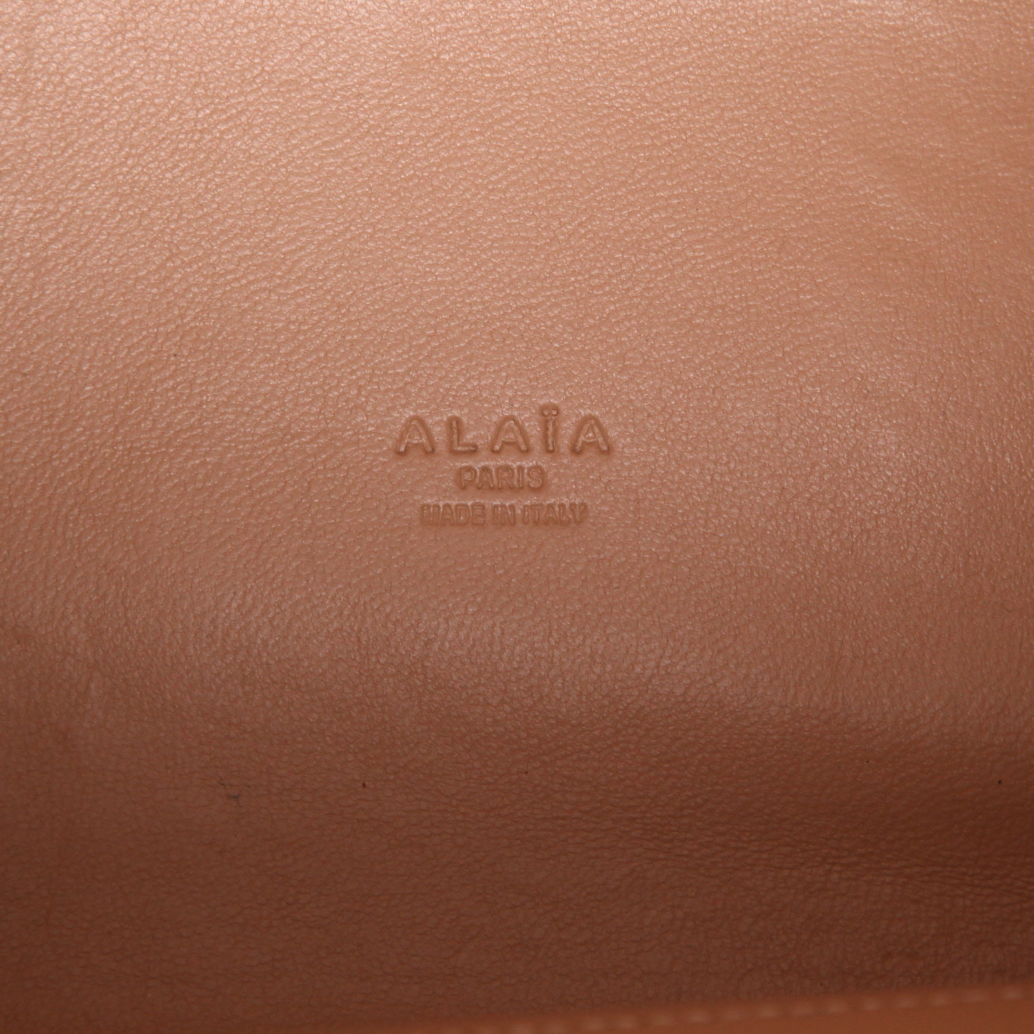 Sac à main Alaïa  Mina en cuir noir et blanc - Detail D2