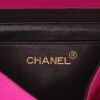 Bolso bandolera Chanel  Timeless Vintage en lona acolchada rosa fucsia - Detail D2 thumbnail