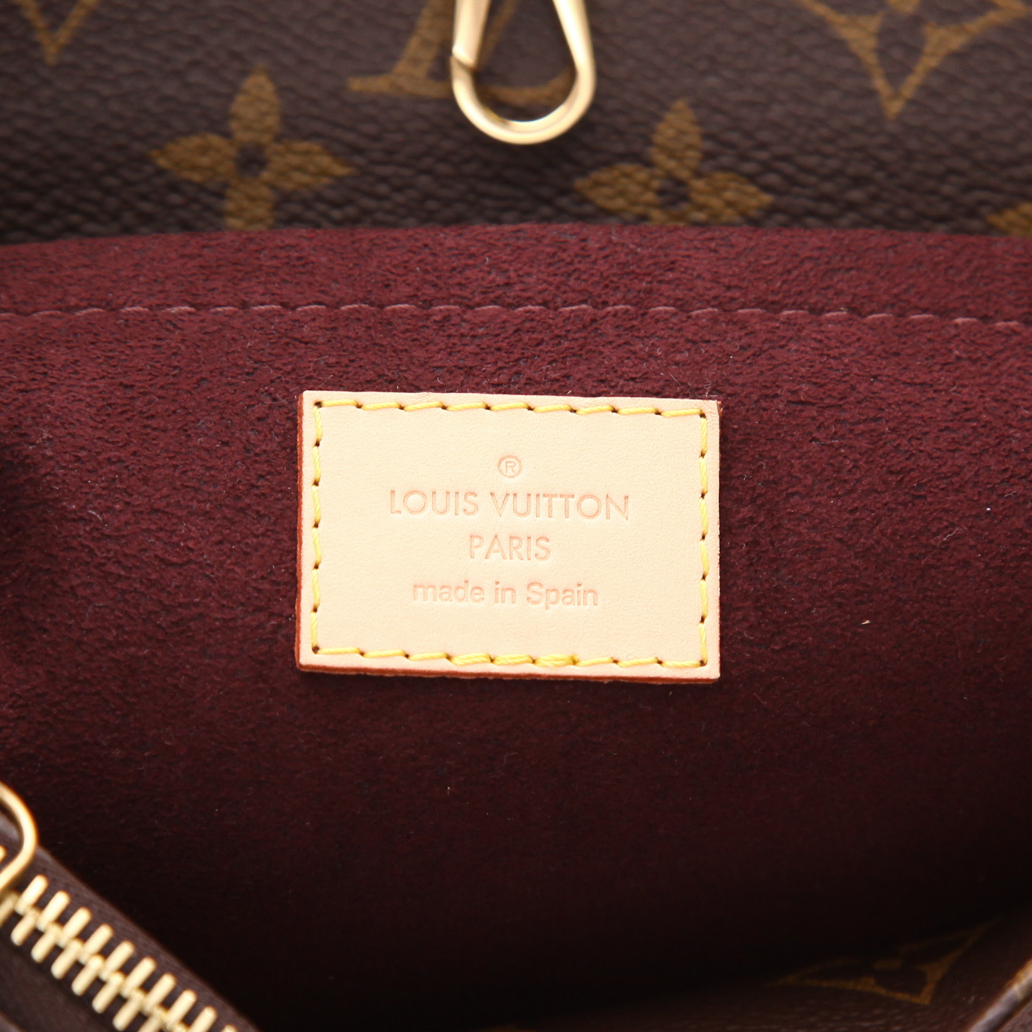 Louis Vuitton  Montaigne medium model  handbag  in brown monogram canvas  and natural leather - Detail D2