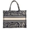 Shopping bag Dior  Book Tote modello medio  in tela blu e beige - Detail D4 thumbnail