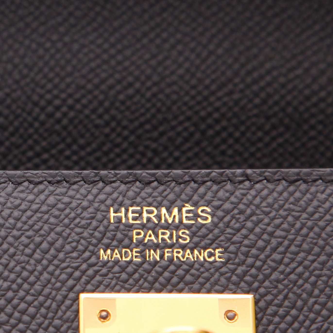 Sac à main Hermès  Kelly 35 cm en cuir epsom noir - Detail D2