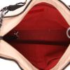 Bolso bandolera Chanel  Gabrielle  grande  en cuero beige y negro - Detail D3 thumbnail