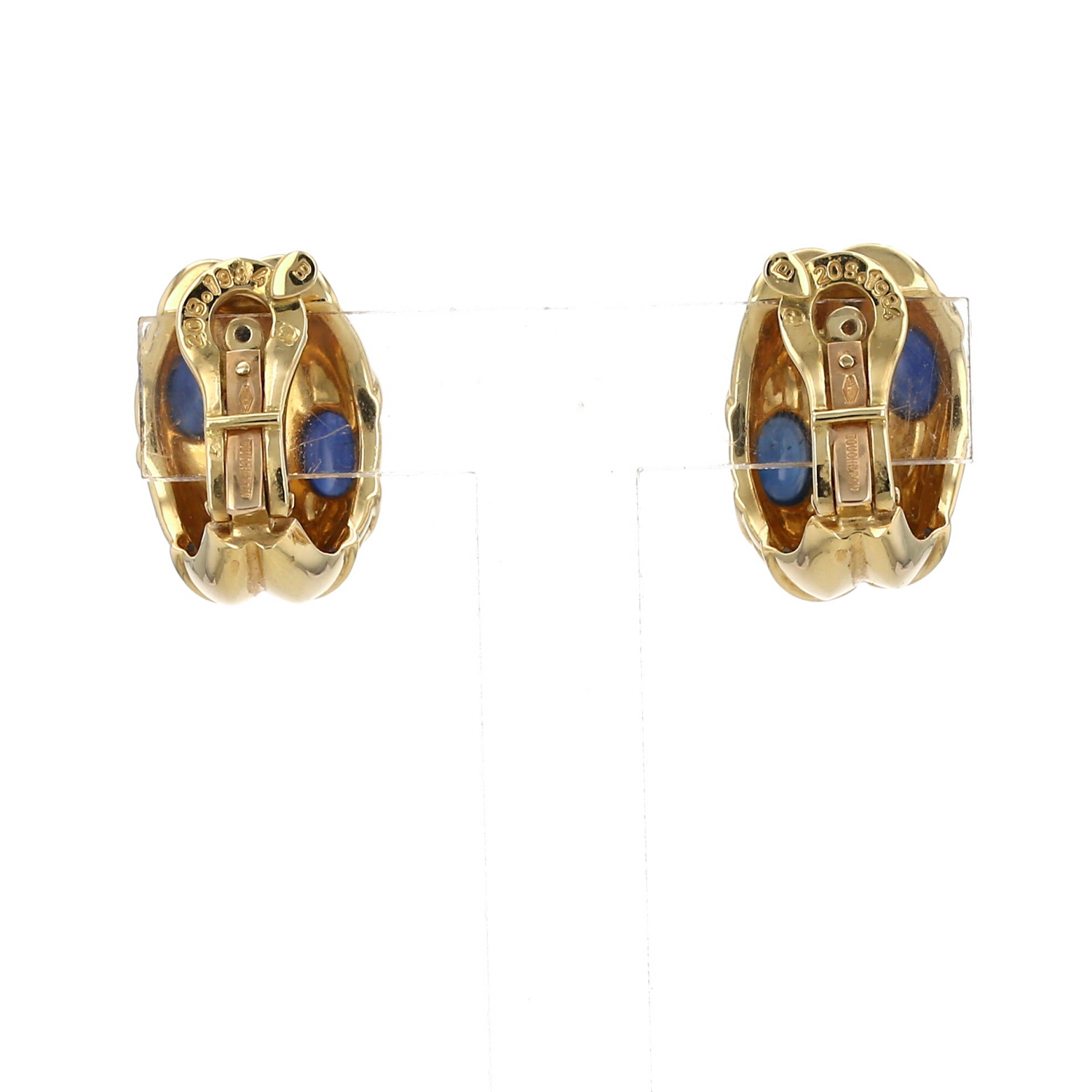 Boucheron Jaipur 1990's earrings for non pierced ears in yellow gold and sapphires - Detail D3