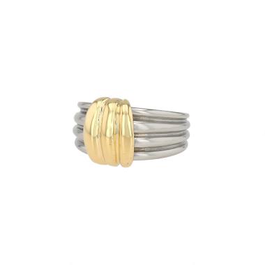 Sortija Van Cleef 
Arpels  de oro amarillo y acero