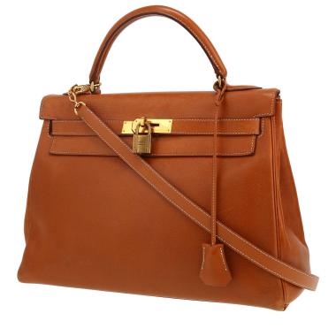 Hermès  Kelly 32 cm handbag  in gold Courchevel leather