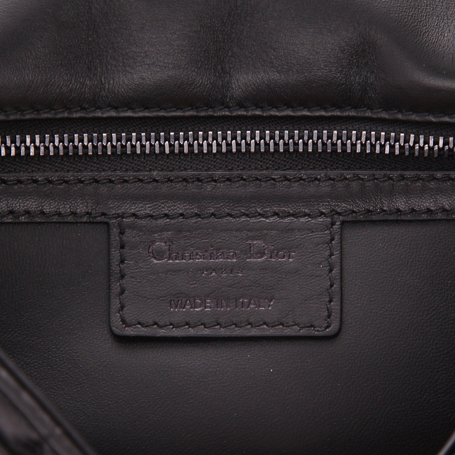 Borsa a tracolla Dior  Caro modello medio  in pelle cannage nera - Detail D2