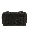 Dior  Caro medium model  shoulder bag  in black leather cannage - Detail D4 thumbnail
