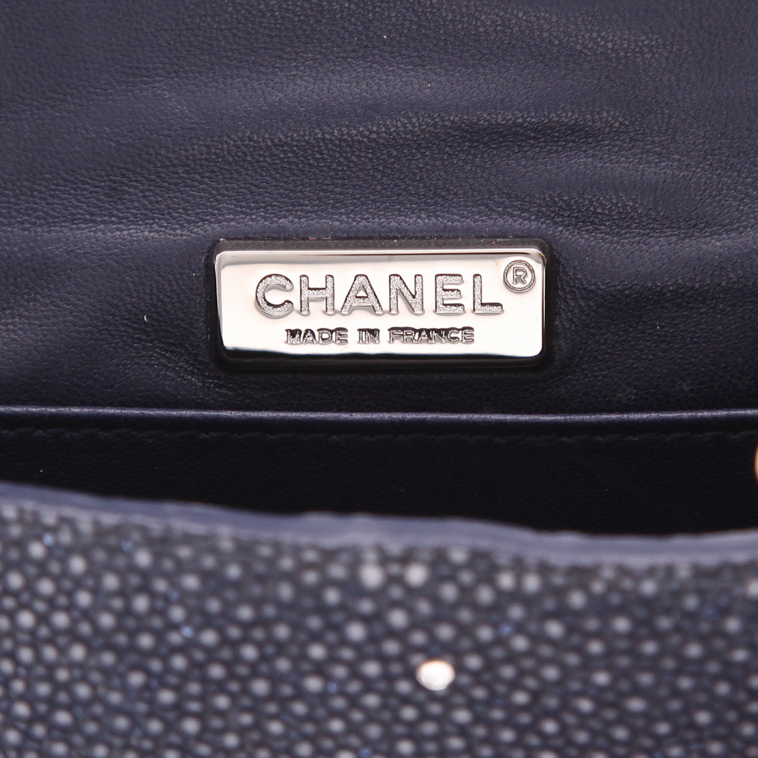 Borsa a tracolla Chanel  Mini 2.55 in galuchat grigia - Detail D2