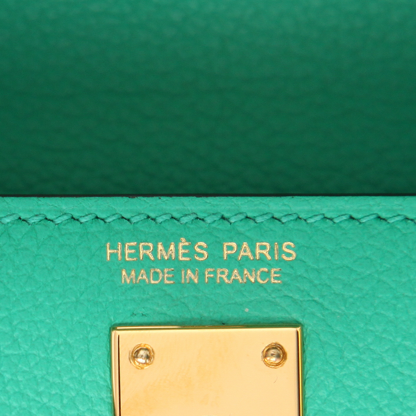 Hermès  Kelly Danse shoulder bag  in green menthe leather - Detail D2