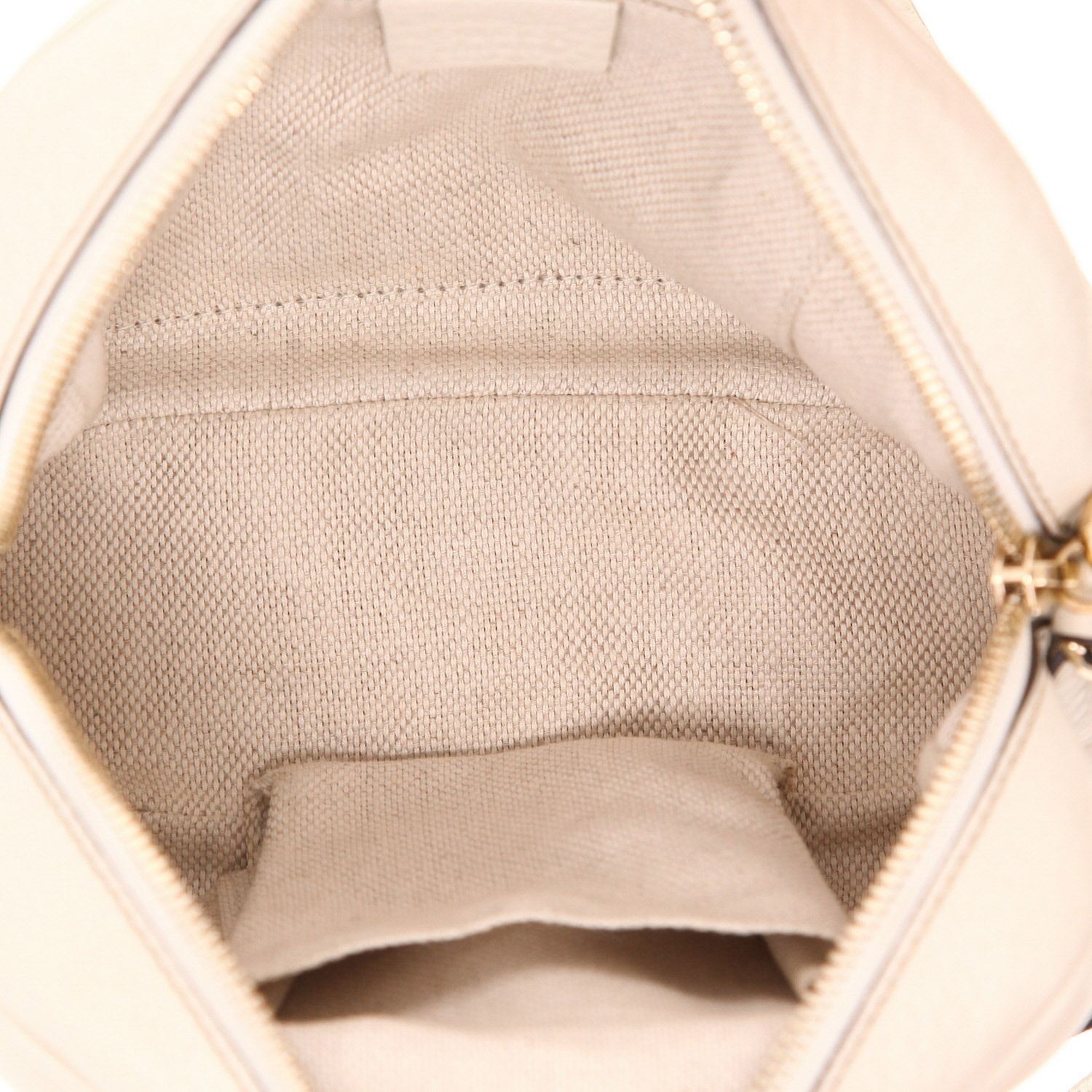 Gucci Soho Disco shoulder bag in white grained leather - Detail D3