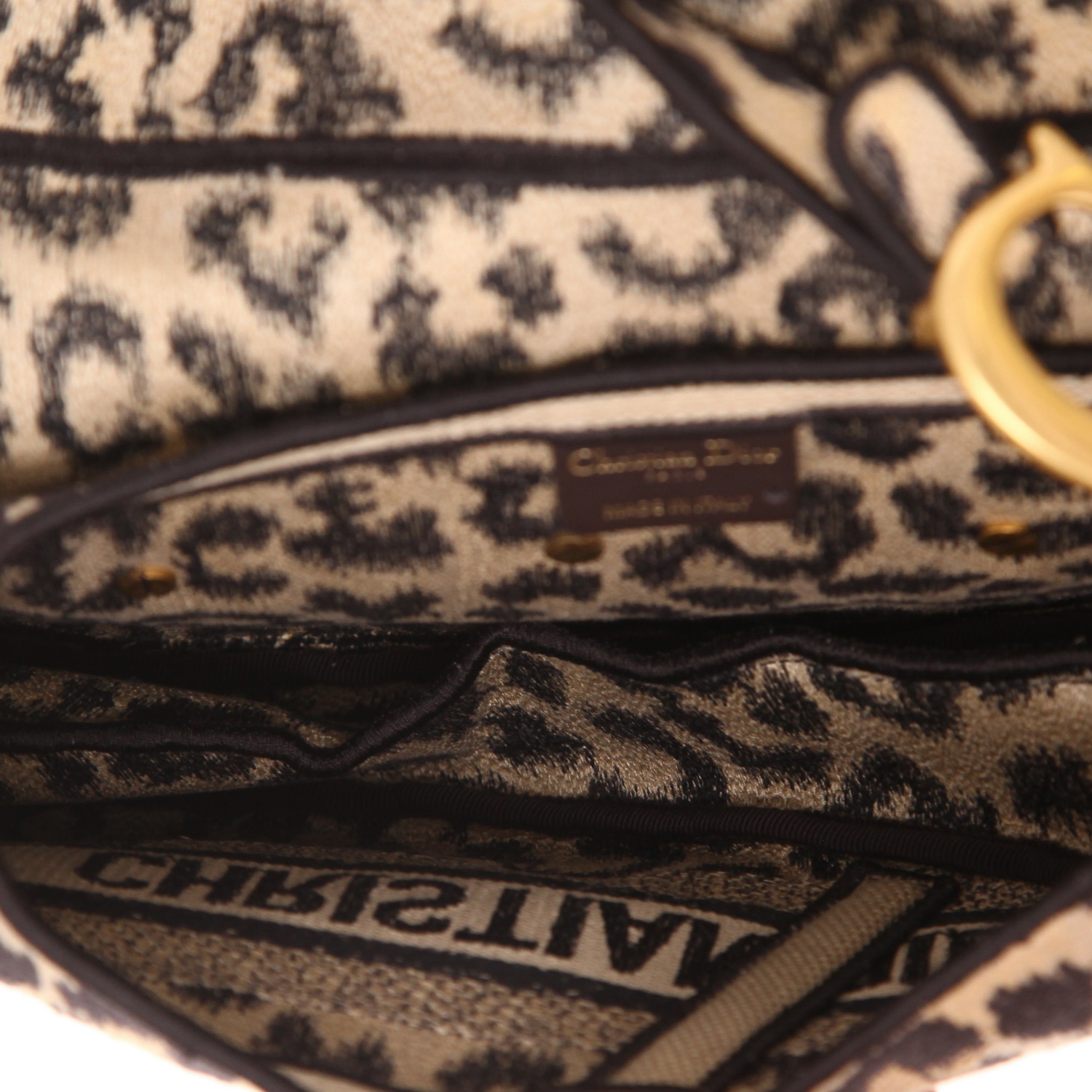 Bolso de mano Dior  Saddle en lona beige y negra - Detail D3