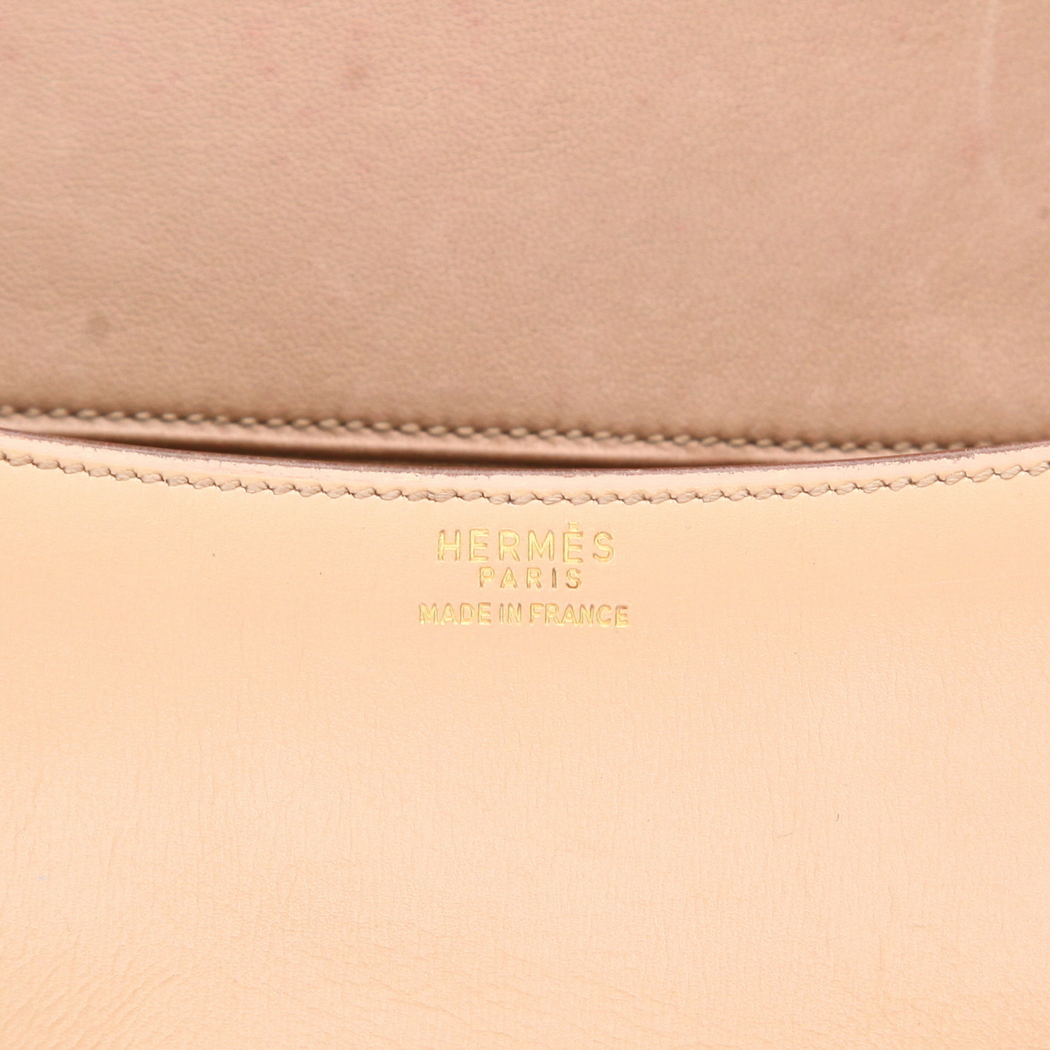 Hermès  Constance handbag  in beige box leather - Detail D2