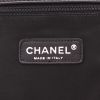 Borsa Chanel  Baguette in paillettes nere e argentate e pelle nera - Detail D2 thumbnail