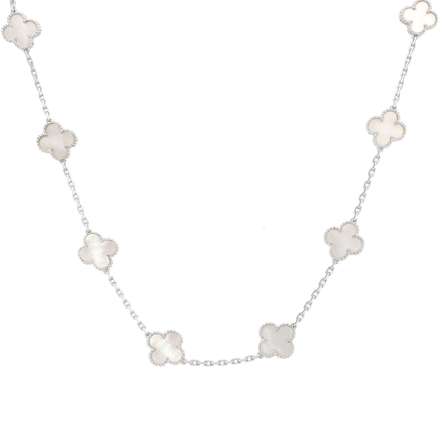 Collier Van Cleef & Arpels Vintage Alhambra en or blanc et nacre