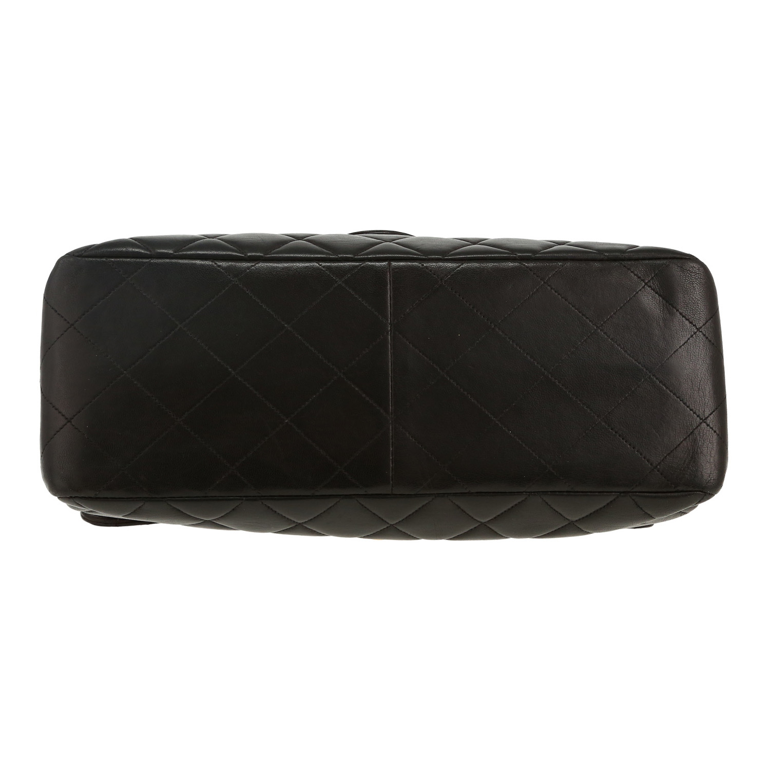 Chanel  Timeless handbag  in black quilted leather - Detail D1