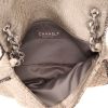 Bolso de mano Chanel   en cuero gris - Detail D3 thumbnail