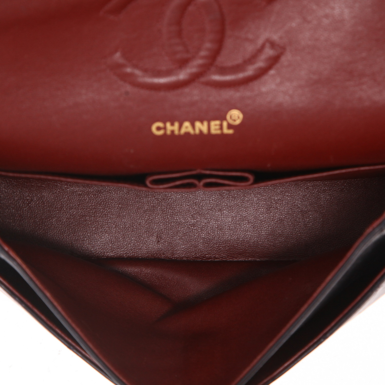 Chanel  Timeless Classic handbag  in navy blue quilted leather - Detail D3