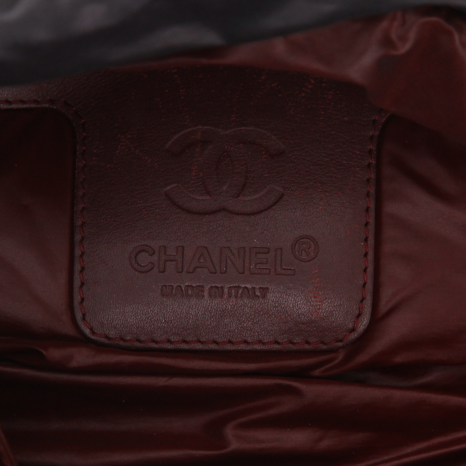 Sac à main Chanel  Coco Cocoon petit modèle  en toile matelassée noire et cuir noir - Detail D2